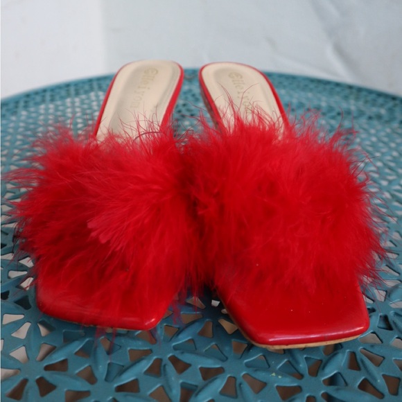 Red Feather Heels - Picture 4 of 8